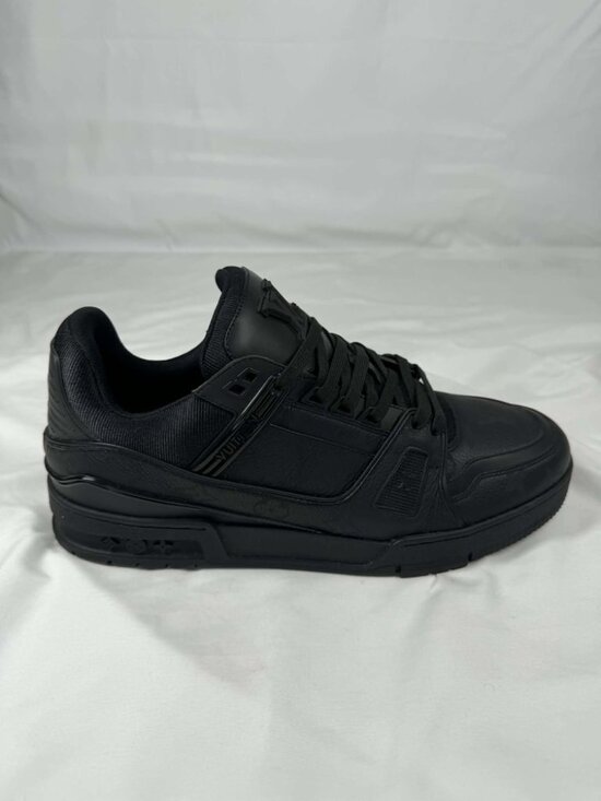 Louis Vuitton LV Trainer Sneaker US 11 SPB-TS 366139 main image 11